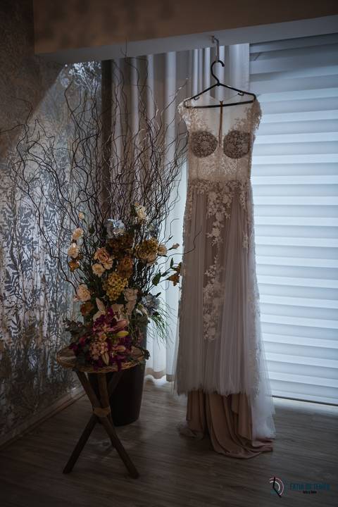 dia da noiva, noiva oriental, noiva japonesa, vestido de noiva, vestido de noiva reto, vestido de noiva rendado, maquiagem de noiva, vestido de noiva rosê, robe de noiva, luxo hair santo andré, penteado de noiva'