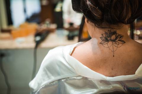 dia da noiva, noiva oriental, noiva japonesa, vestido de noiva, vestido de noiva reto, vestido de noiva rendado, maquiagem de noiva, vestido de noiva rosê, robe de noiva, luxo hair santo andré, penteado de noiva'