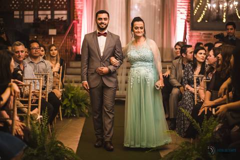 Grande Ville Buffet, Grande Ville, buffet de casamento rustico, buffet de casamento em santo andré, noiva oriental, noiva japonesa, cerimonia das velas, casamento rustico, noivo de gravata borboleta, buquê de noiva, mesa do bolo de casmento'