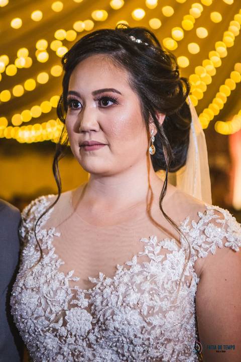 Grande Ville Buffet, Grande Ville, buffet de casamento rustico, buffet de casamento em santo andré, noiva oriental, noiva japonesa, cerimonia das velas, casamento rustico, noivo de gravata borboleta, buquê de noiva, mesa do bolo de casmento'