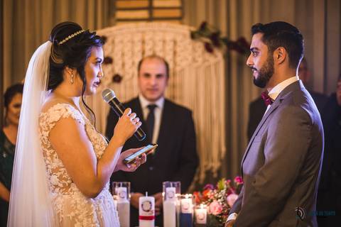 Grande Ville Buffet, Grande Ville, buffet de casamento rustico, buffet de casamento em santo andré, noiva oriental, noiva japonesa, cerimonia das velas, casamento rustico, noivo de gravata borboleta, buquê de noiva, mesa do bolo de casmento'