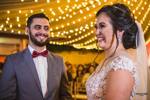 Grande Ville Buffet, Grande Ville, buffet de casamento rustico, buffet de casamento em santo andré, noiva oriental, noiva japonesa, cerimonia das velas, casamento rustico, noivo de gravata borboleta, buquê de noiva, mesa do bolo de casmento'