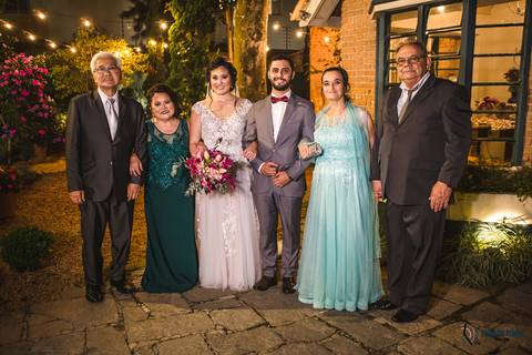 Grande Ville Buffet, Grande Ville, buffet de casamento rustico, buffet de casamento em santo andré, noiva oriental, noiva japonesa, cerimonia das velas, casamento rustico, noivo de gravata borboleta, buquê de noiva, mesa do bolo de casmento'
