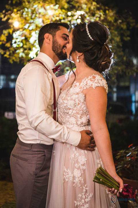 Grande Ville Buffet, Grande Ville, buffet de casamento rustico, buffet de casamento em santo andré, noiva oriental, noiva japonesa, cerimonia das velas, casamento rustico, noivo de gravata borboleta, buquê de noiva, mesa do bolo de casmento'