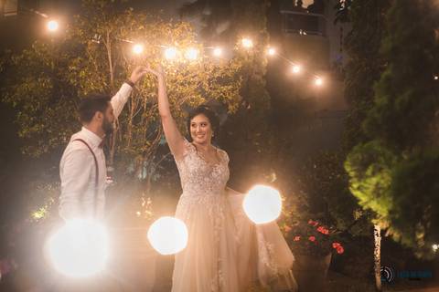 Grande Ville Buffet, Grande Ville, buffet de casamento rustico, buffet de casamento em santo andré, noiva oriental, noiva japonesa, cerimonia das velas, casamento rustico, noivo de gravata borboleta, buquê de noiva, mesa do bolo de casmento'