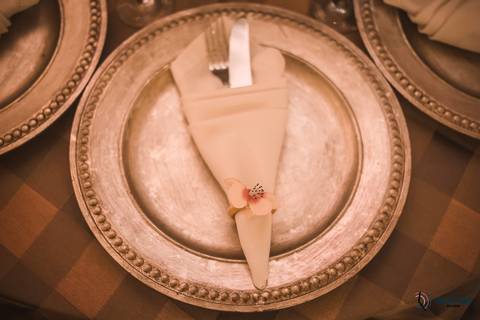 Grande Ville Buffet, Grande Ville, buffet de casamento rustico, buffet de casamento em santo andré, noiva oriental, noiva japonesa, cerimonia das velas, casamento rustico, noivo de gravata borboleta, buquê de noiva, mesa do bolo de casmento'