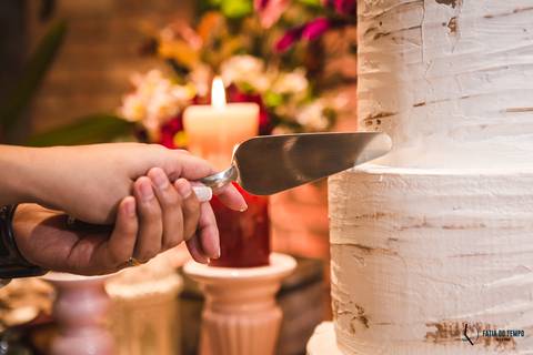 Grande Ville Buffet, Grande Ville, buffet de casamento rustico, buffet de casamento em santo andré, noiva oriental, noiva japonesa, cerimonia das velas, casamento rustico, noivo de gravata borboleta, buquê de noiva, mesa do bolo de casmento'