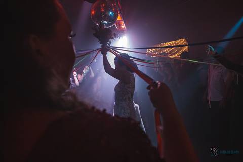 Grande Ville Buffet, Grande Ville, buffet de casamento rustico, buffet de casamento em santo andré, noiva oriental, noiva japonesa, cerimonia das velas, casamento rustico, noivo de gravata borboleta, buquê de noiva, mesa do bolo de casmento'