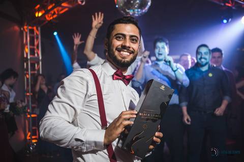 Grande Ville Buffet, Grande Ville, buffet de casamento rustico, buffet de casamento em santo andré, noiva oriental, noiva japonesa, cerimonia das velas, casamento rustico, noivo de gravata borboleta, buquê de noiva, mesa do bolo de casmento'