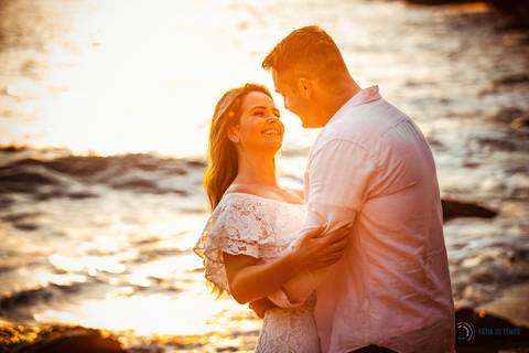 Nascer do sol, ensaio pré casamento na praia, praia do guarujá ensaio, ensaio no guarujá, ensaio pé na areia, casamento na praia, casando no por do sol, fotos no nascer do sol, pré casamento no guaruja, pre casamento pé na areaia'
