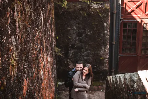 pre casamento paranapiacaba, ensaio em paranapiacaba, paranapiacaba, ensaio de casal, ensaio na estação de trem, pre casamento na estação de trem, pré casamento rustico, pré casamento industrial, casal em paranapiacaba'