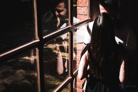 pre casamento paranapiacaba, ensaio em paranapiacaba, paranapiacaba, ensaio de casal, ensaio na estação de trem, pre casamento na estação de trem, pré casamento rustico, pré casamento industrial, casal em paranapiacaba'