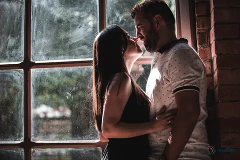 pre casamento paranapiacaba, ensaio em paranapiacaba, paranapiacaba, ensaio de casal, ensaio na estação de trem, pre casamento na estação de trem, pré casamento rustico, pré casamento industrial, casal em paranapiacaba'