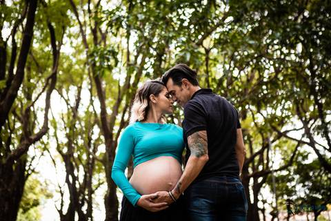 ensaio gestante, gestante clean, gestante de calça jeans, ensaio gestante no chico mendes, espaço verde chico mendes, gestante no abc, foto gestante, book ao ar livre gestante, fotos clean gestante, mae de menino, mae de menina'