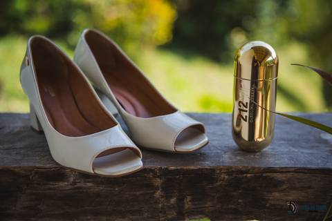 restaurante senzala, vestido de noiva, casamento de dia, casamento ao ar livre, casamento no campo, casamento rustico, senzala eventos, casamento em salesopolis, vestido de renda, dia da noiva, noiva, maquiagem de noiva, penteado de noiva, madrinhas'