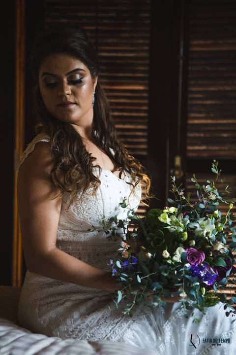 restaurante senzala, vestido de noiva, casamento de dia, casamento ao ar livre, casamento no campo, casamento rustico, senzala eventos, casamento em salesopolis, vestido de renda, dia da noiva, noiva, maquiagem de noiva, penteado de noiva, madrinhas'