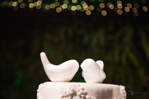 espaço favoritto, buffet favoritto, noivo de azul, casamento na igreja, mini wedding, noiva baixinha, vestido de noiva, vestido de noiva sereia, buque da noiva, fotografia artistica de casamento, igreja santa maria goretti, buque roxo, festa de casamento'