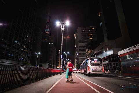 avenida paulista, ensaio na paulista, pre casamento na paulista, fotos na paulista, turistando na paulista, domingo na paulista, foto de casal na paulista, ensaio de casal na paulista, fotografa paulistana, ensaio urbano, ensaio na rua'