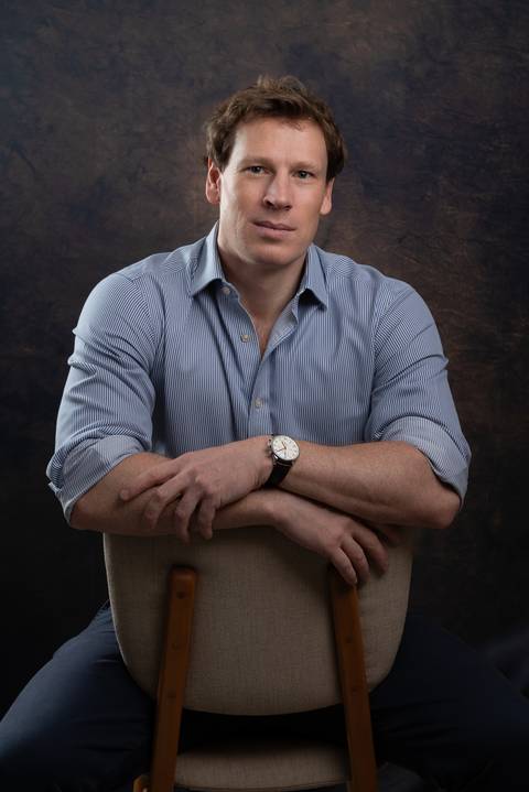 Retrato Corporativo - 
Mark'