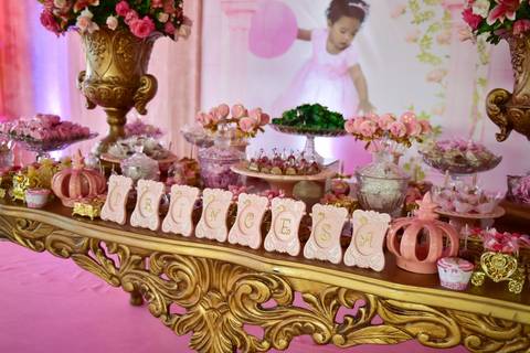 Decoração aniversário princesa, decorador Sinho Festas'