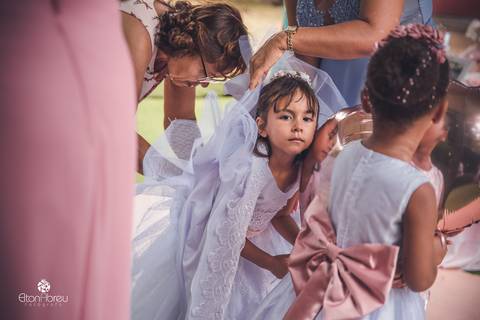 Daminha de casamento'