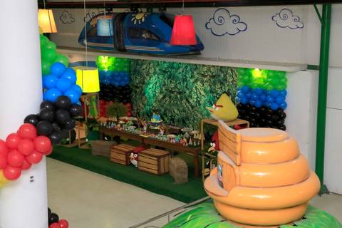 Buffet Terra do Nunca'