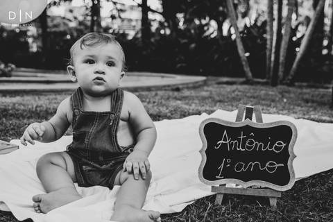 ensaio infantil 1 ano aniversário antônio criança menino bolo parque família diversão'