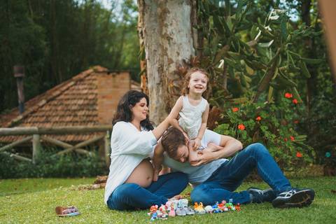 fotografo-felipe-lopes-fotografia-ensaio-de-gestante-na-natureza-reserva-do-paraiso'