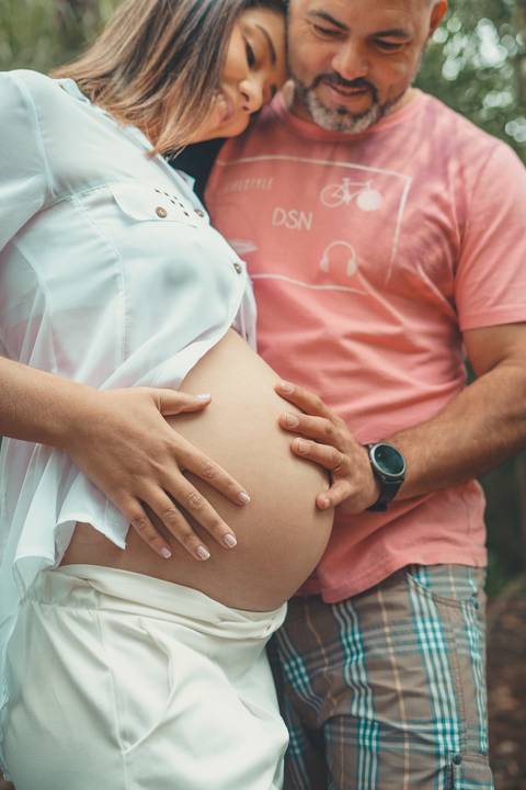 fotógrafo-em-osório-felipe-lopes-fotografia-ensaio-de-gestante-na-natureza-na-reserva-do-paraiso'