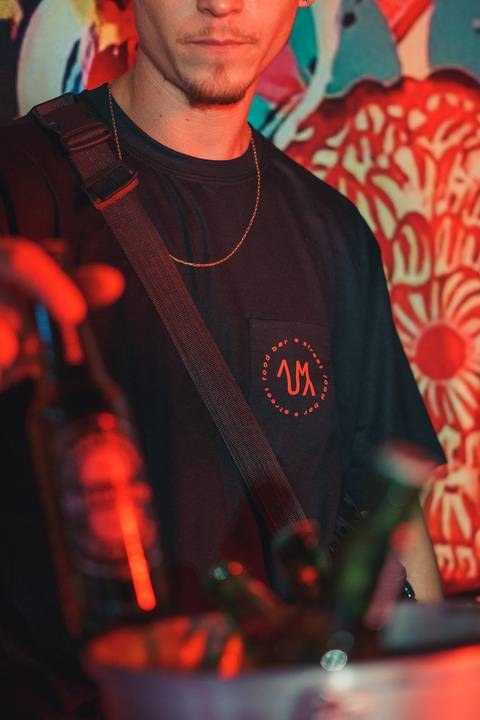 fotografo-de-osorio-rio-grande-do-sul-ensaio-empresarial-de-bar-em-porto-alegre'