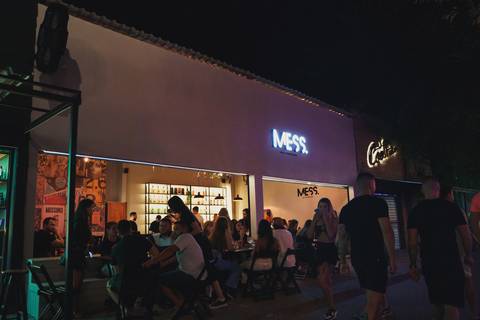 fotografo-em-osorio-rio-grande-do-sul-ensaio-empresarial-de-bar-de-capao-atlantida'