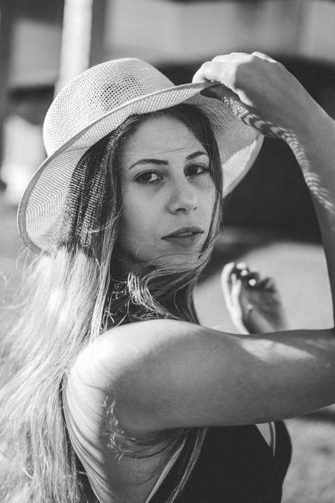 fotografo-em-osorio-felipe-lopes-fotografia-ensaio-feminino-externo-em-capao-da-canoa'