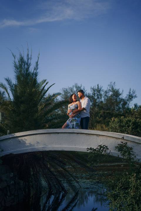 fotografo-de-osorio-felipe-lopes-fotografia-ensaio-de-gestante-familia-dois-filhos-na-natureza-externo-em-torres'
