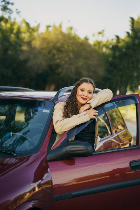 felipe-lopes-fotografia-fotografo-em-osorio-ensaio-de-15-quinze-anos-book-externo-em-osorio-na-natureza-com-carro'
