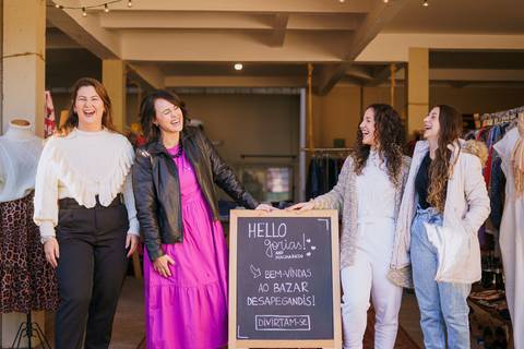 felipe-lopes-fotografia-fotografo-em-osorio-rio-grande-do-sul-evento-empresarial-de-marca-desapegandis-evento-brecho-de-roupas'