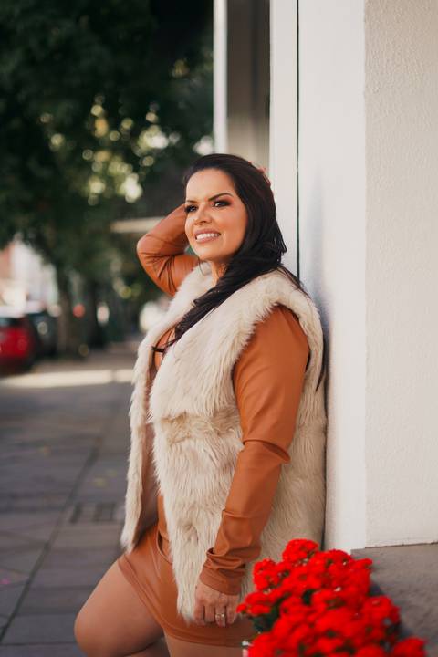 felipe-lopes-fotografia-fotografo-em-osorio-ensaio-de-casal-pre-wedding-em-gramando-rio-grande-do-sul-externo-na-natureza-no-lago-negro-no-centro'