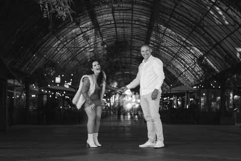 felipe-lopes-fotografia-fotografo-em-osorio-ensaio-de-casal-pre-wedding-em-gramando-rio-grande-do-sul-externo-na-natureza-no-lago-negro-no-centro'