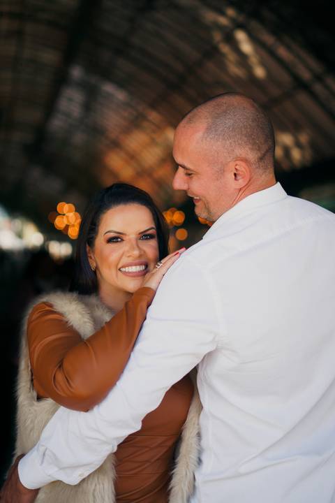 felipe-lopes-fotografia-fotografo-em-osorio-ensaio-de-casal-pre-wedding-em-gramando-rio-grande-do-sul-externo-na-natureza-no-lago-negro-no-centro'
