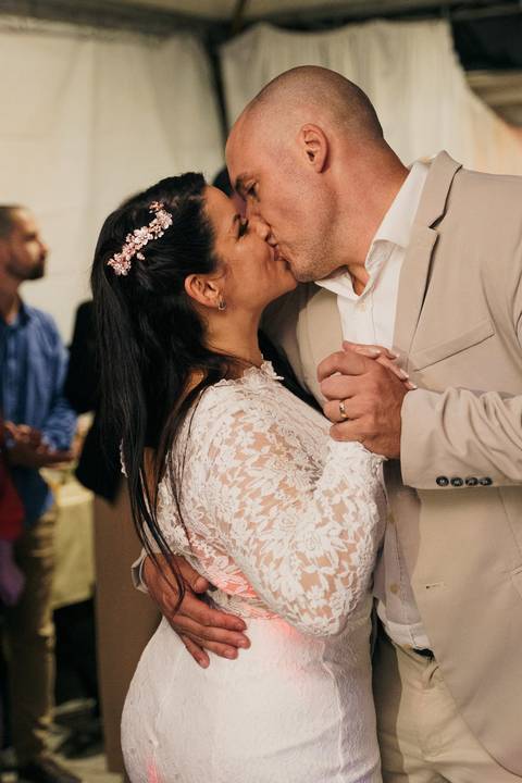 felipe-lopes-fotografia-fotografo-em-osorio-cerimonia-e-festa-de-casamento-intimista-a-noite-em-tramandai-RS'