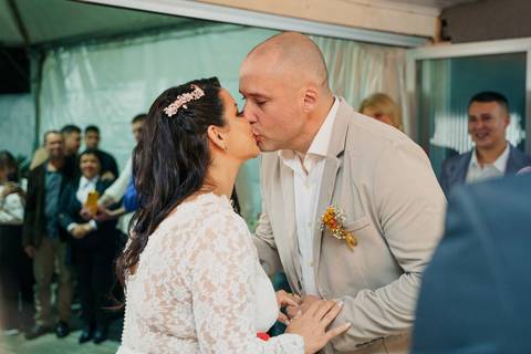 felipe-lopes-fotografia-fotografo-em-osorio-cerimonia-e-festa-de-casamento-intimista-a-noite-em-tramandai-RS'