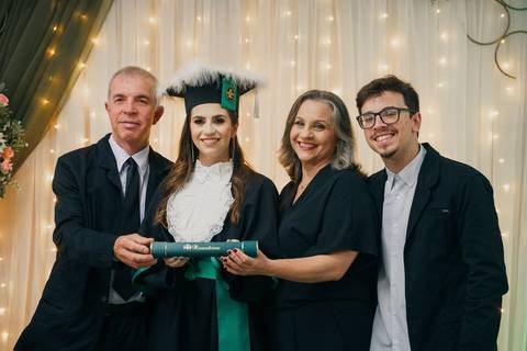 felipe-lopes-fotografia-fotografo-em-osorio-cerimonia-de-formatura-colacao-de-grau-biomedicina-cnec'