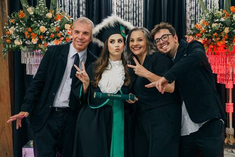 felipe-lopes-fotografia-fotografo-em-osorio-cerimonia-de-formatura-colacao-de-grau-biomedicina-cnec'