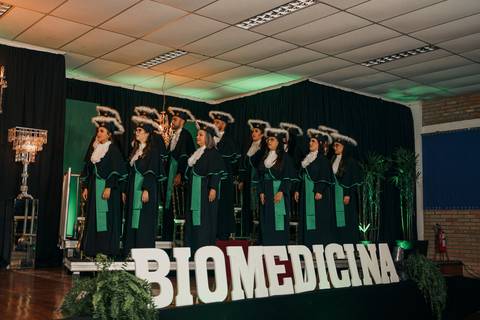 felipe-lopes-fotografia-fotografo-em-osorio-cerimonia-de-formatura-colacao-de-grau-biomedicina-cnec'