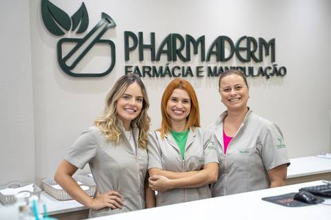 felipe-lopes-fotografia-fotografo-em-osorio-rio-grande-do-sul-ensaio-empresarial-de-marca-corporativo-de-farmacia-de-manipulacao-farmaceutica-produtos'
