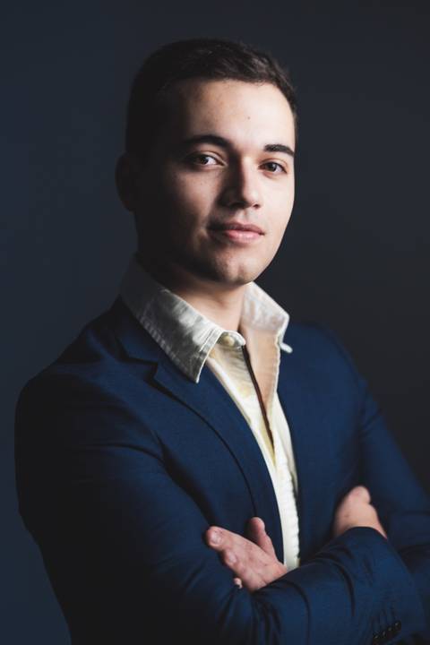 fotografo-de-osorio-felipe-lopes-fotografia-ensaio-empresarial-medico-em-estudio-em-tramandai'