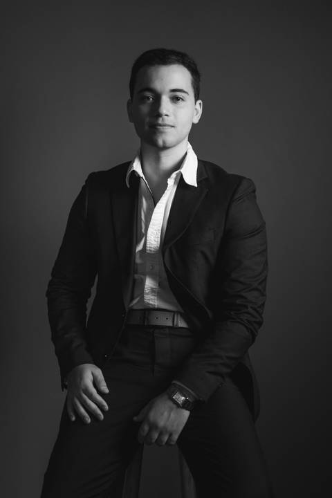 fotografo-de-osorio-felipe-lopes-fotografia-ensaio-empresarial-medico-em-estudio-em-tramandai'