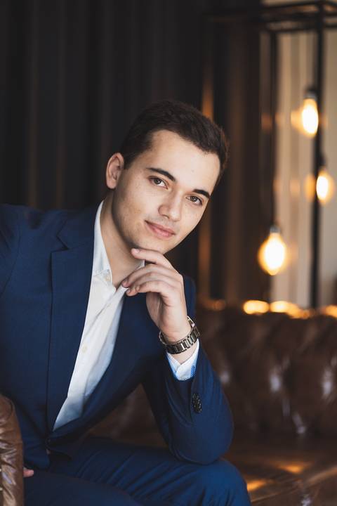 fotografo-de-osorio-felipe-lopes-fotografia-ensaio-empresarial-medico-em-estudio-em-tramandai'