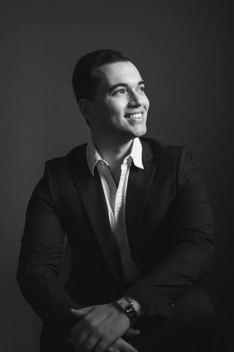 fotografo-de-osorio-felipe-lopes-fotografia-ensaio-empresarial-medico-em-estudio-em-tramandai'