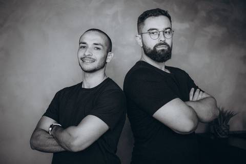 felipe-lopes-fotografia-fotografo-em-osorio-ensaio-empresarial-corporativo-de-empresa-de-assessoria-de-marketing-em-novo-hamburgo-rs-em-escritorio'