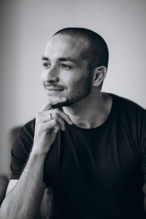 felipe-lopes-fotografia-fotografo-em-osorio-ensaio-empresarial-corporativo-de-empresa-de-assessoria-de-marketing-em-novo-hamburgo-rs-em-escritorio'